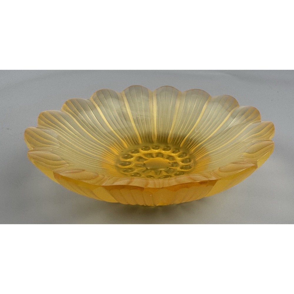 Lalique France Paquerette Daisy Yellow Amber Crystal 3.75" Trinket Dish